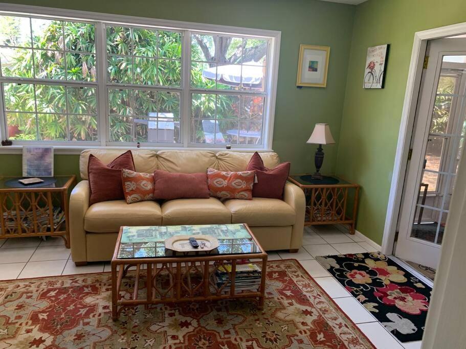 One Bed Suite Near Beaches And Downtown 萨拉索塔 外观 照片